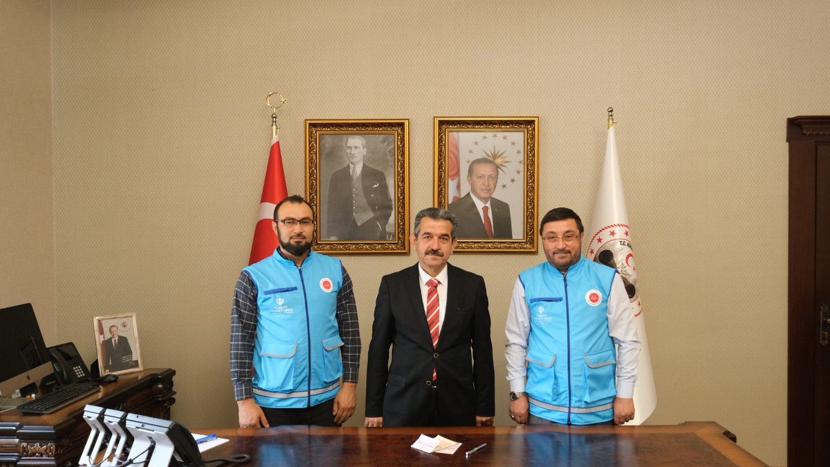 Valimiz Sayın Birol Ekici, vekâlet yolu ile deprem bölgesinde kesilmek üzere Türkiye Diyanet Vakfına kurban bağışında bulundu…
